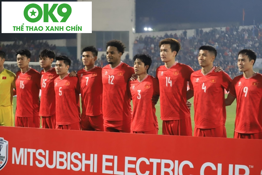 Sẽ có khoảng 3-4 tuyển thủ Việt Nam được mời tham dự trận đấu giao hữu với Manchester United Sẽ có khoảng 3-4 tuyển thủ Việt Nam được mời tham dự trận đấu giao hữu với Manchester United